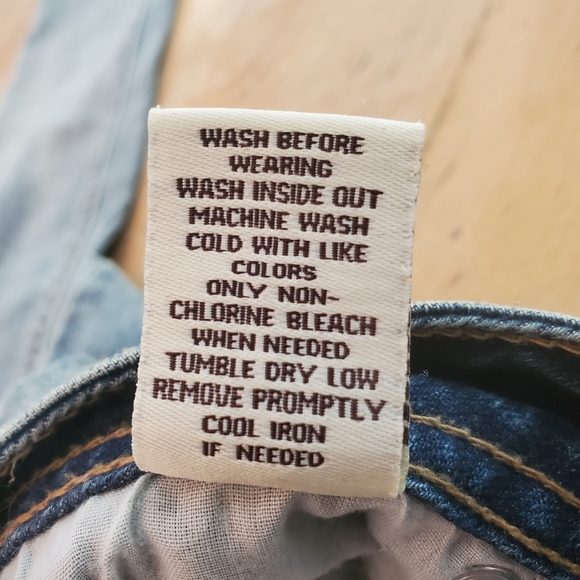 Harmony & Havoc Distressed Embroidered Jeans Size 12 - Picture 6 of 7